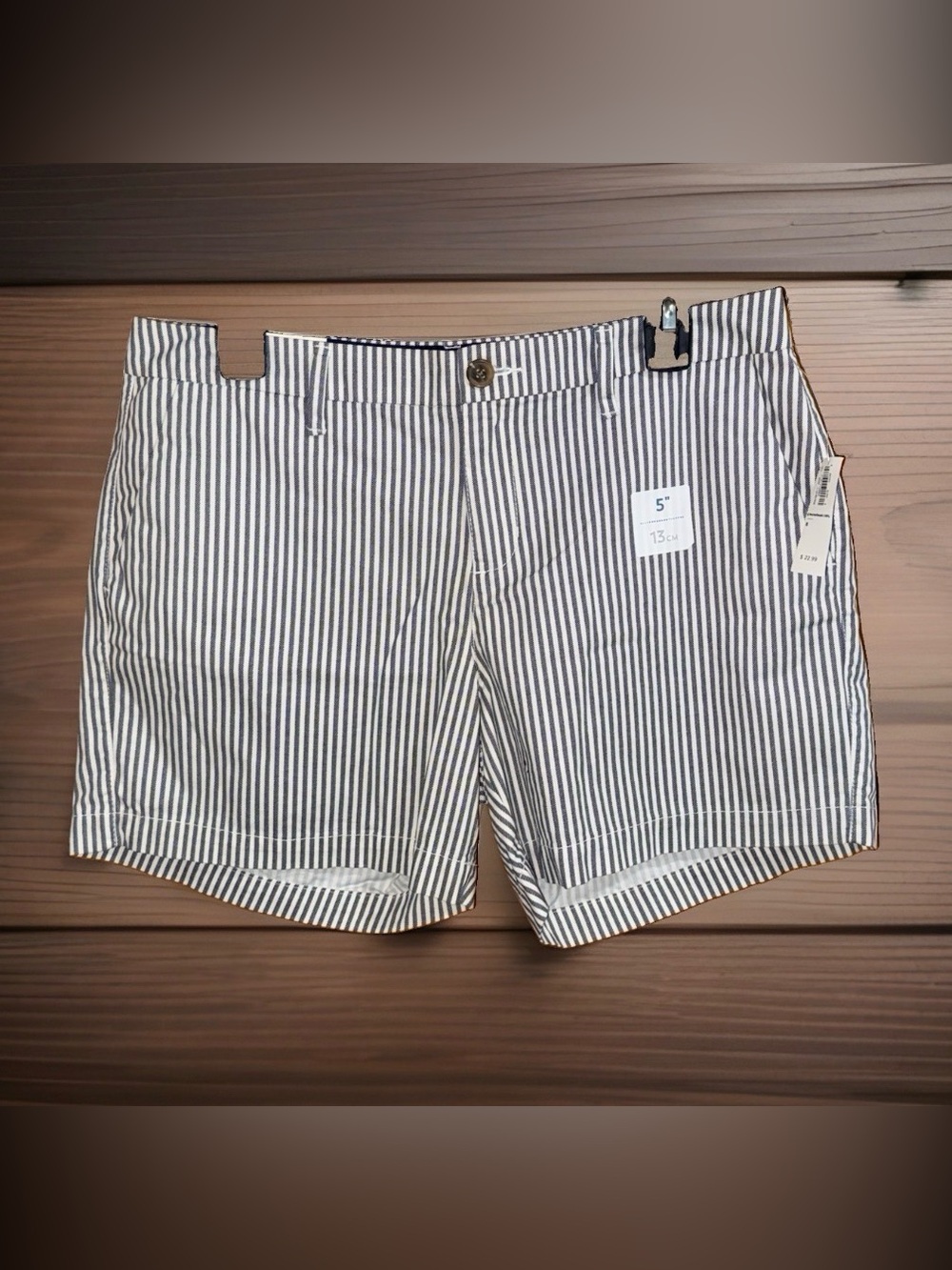 NWT Old Navy Women’s Bermuda Striped Shorts - Navy & White-8 - Picture 1 of 10